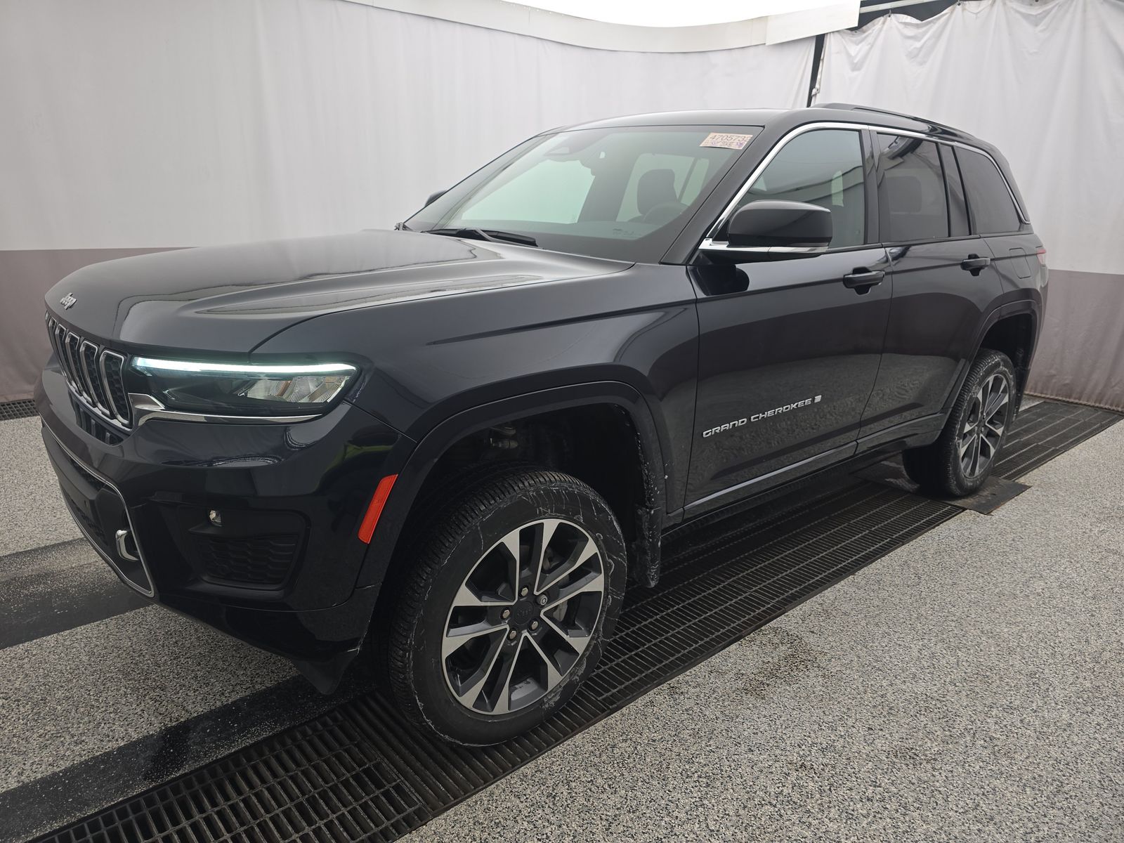 2024 Jeep Grand Cherokee Overland AWD