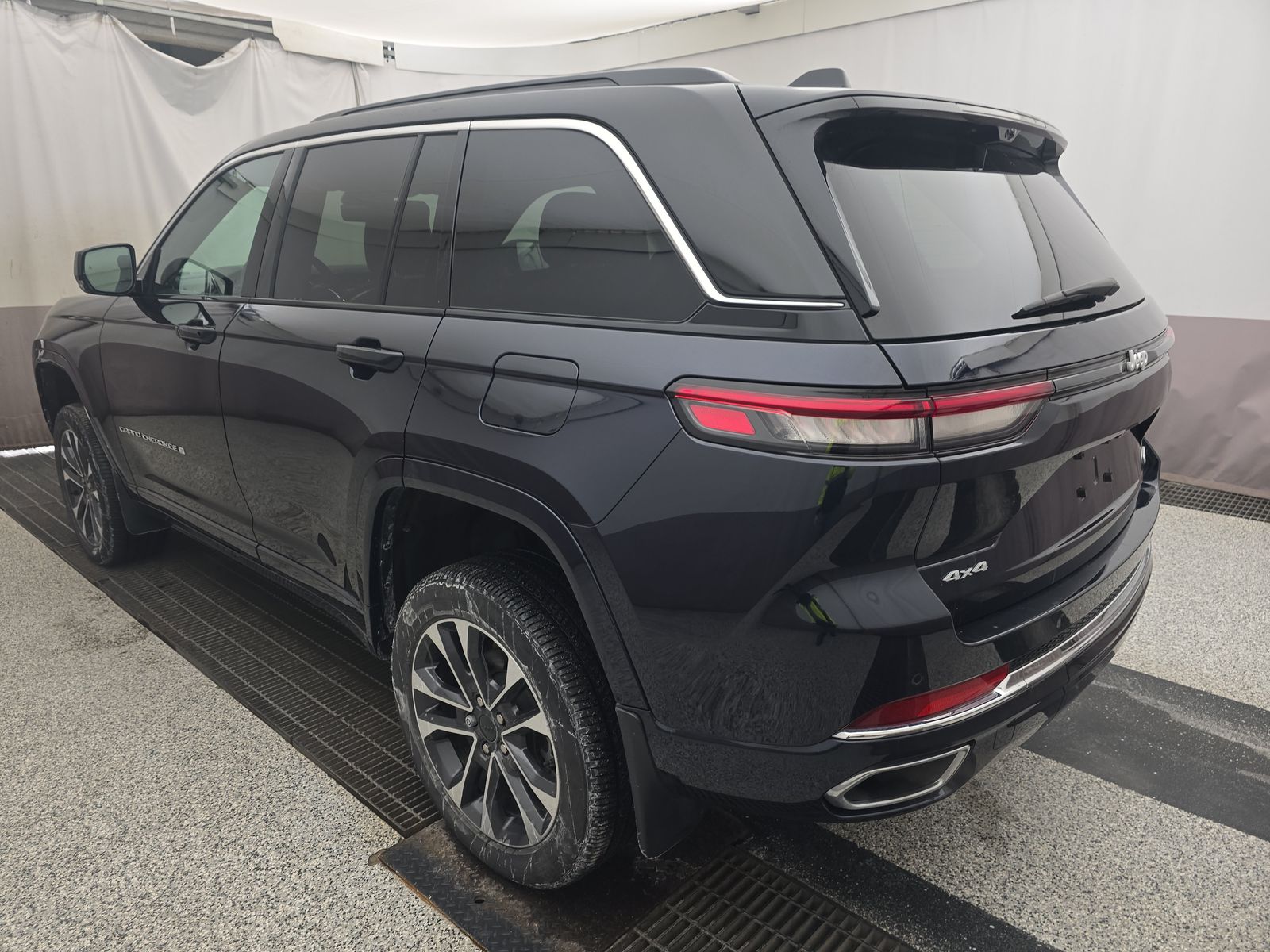 2024 Jeep Grand Cherokee Overland AWD