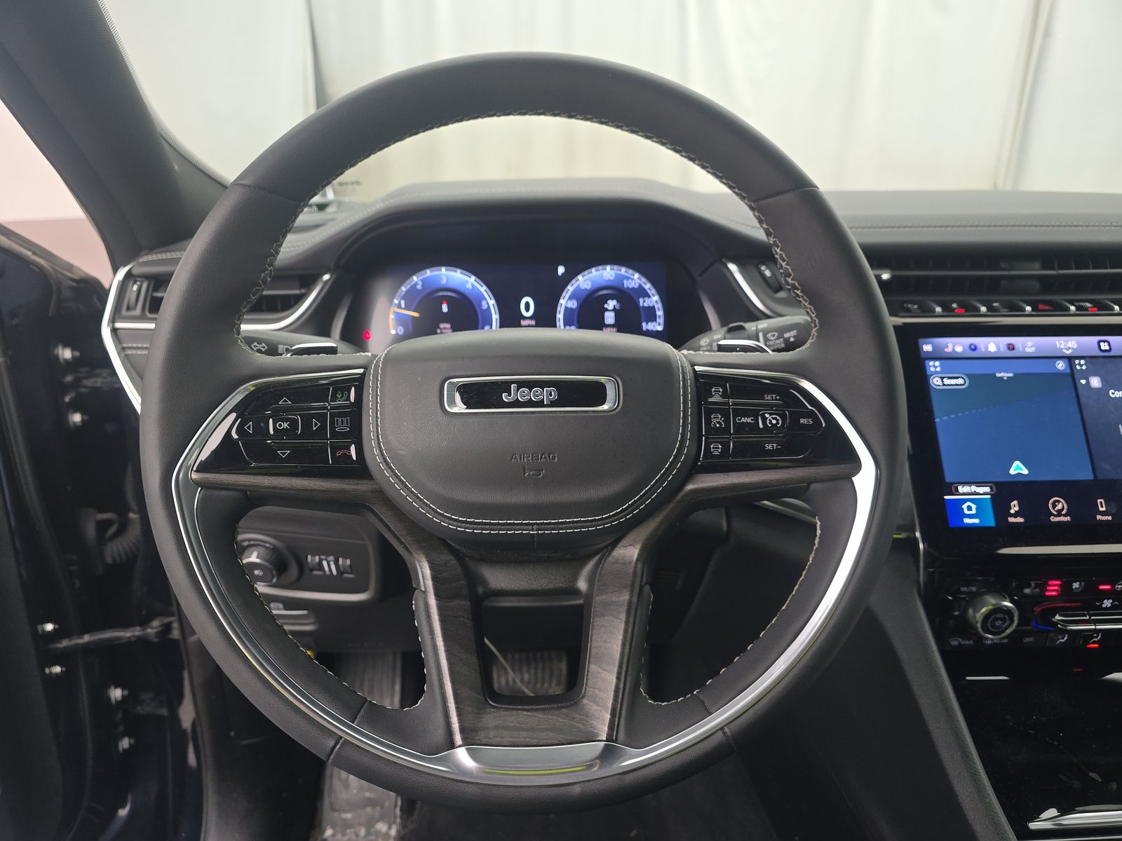 2024 Jeep Grand Cherokee Overland AWD