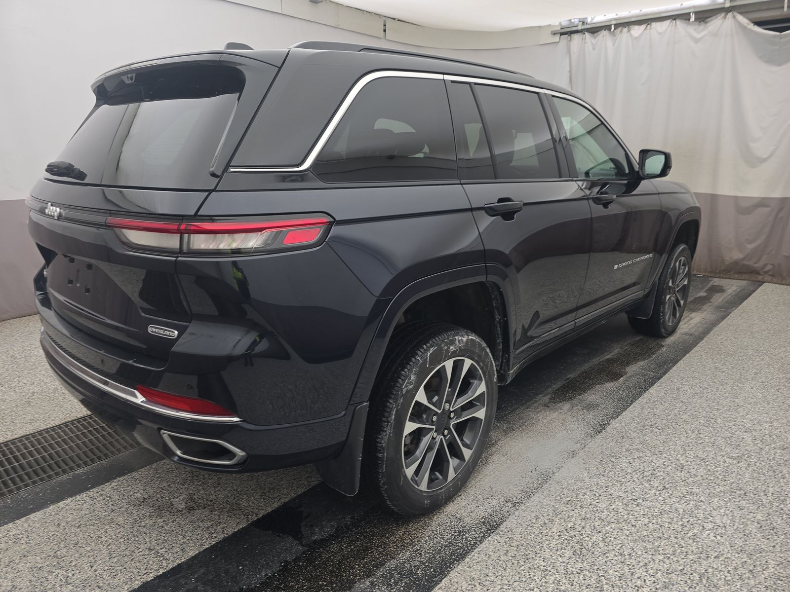 2024 Jeep Grand Cherokee Overland AWD