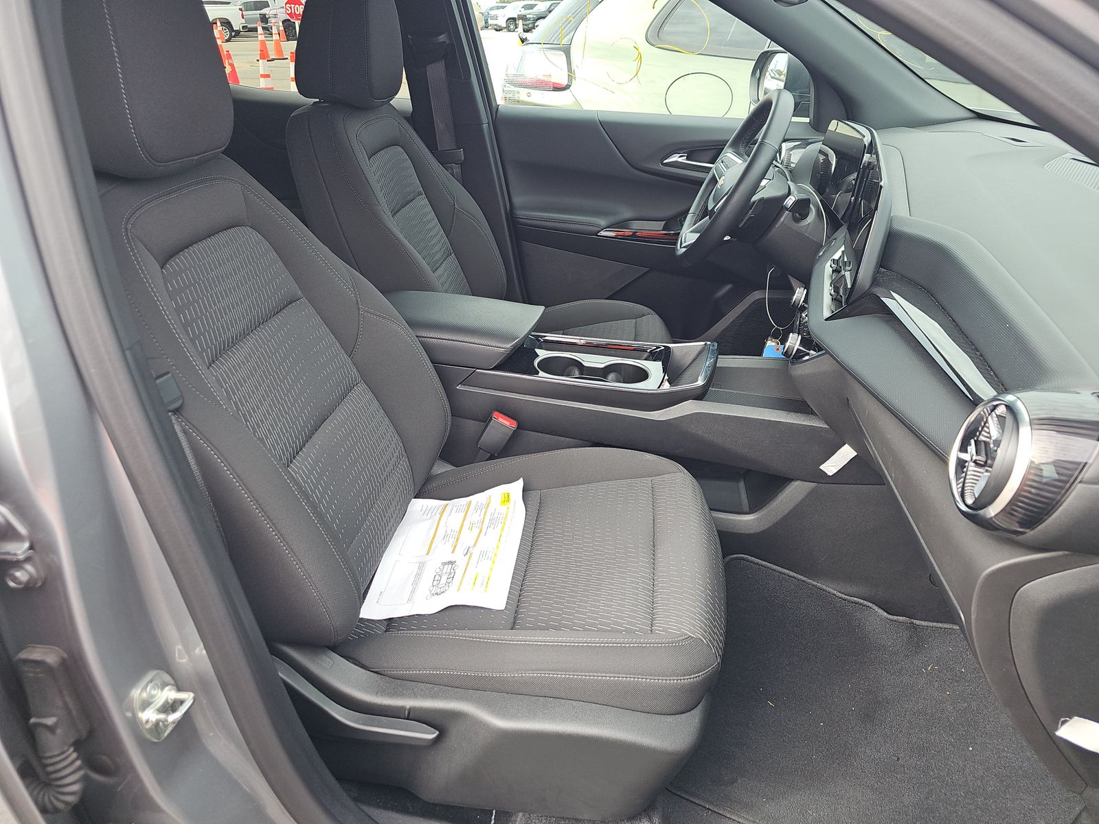 2025 Chevrolet Equinox LT FWD