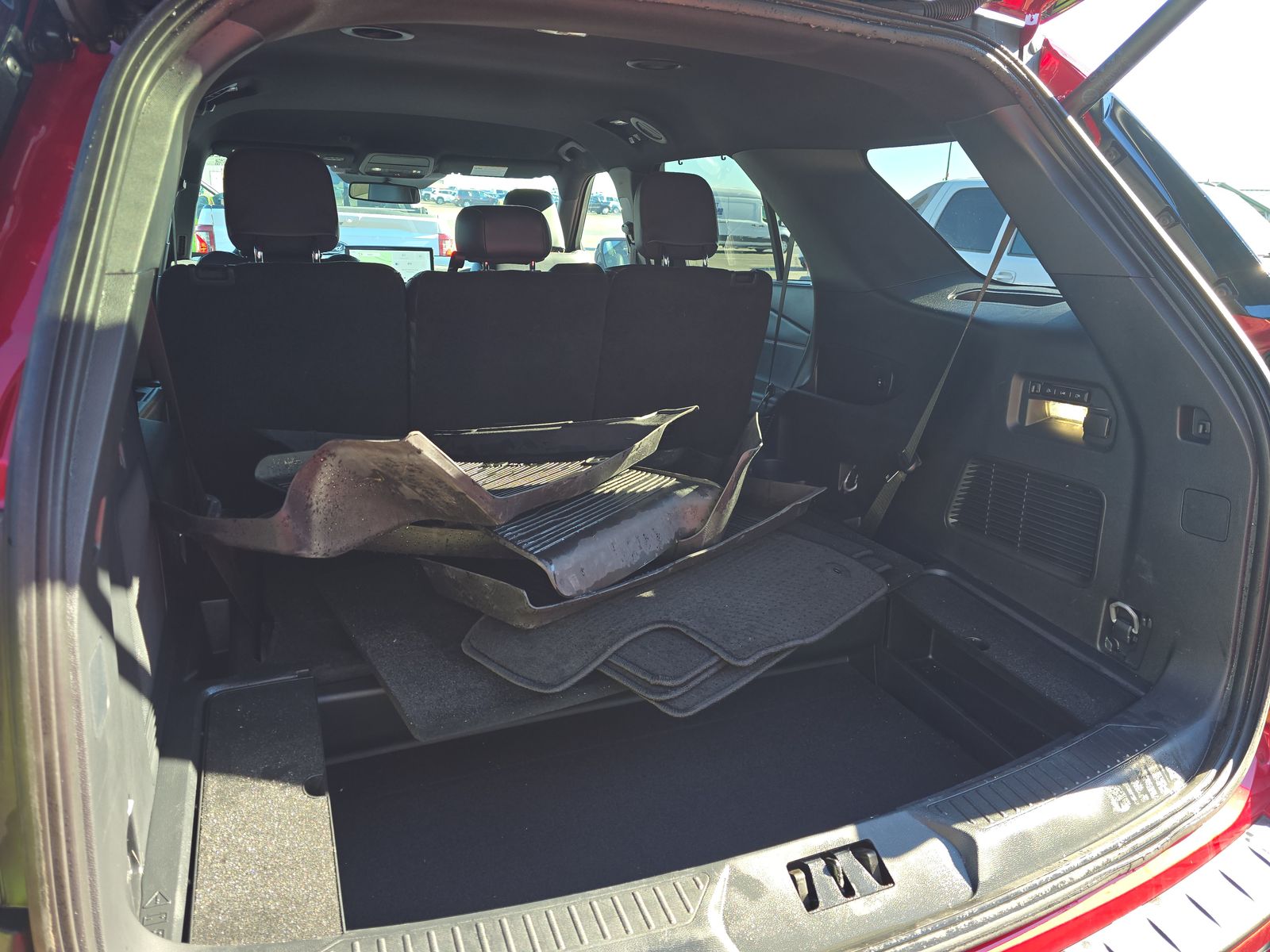 2025 Ford Explorer ST-Line AWD