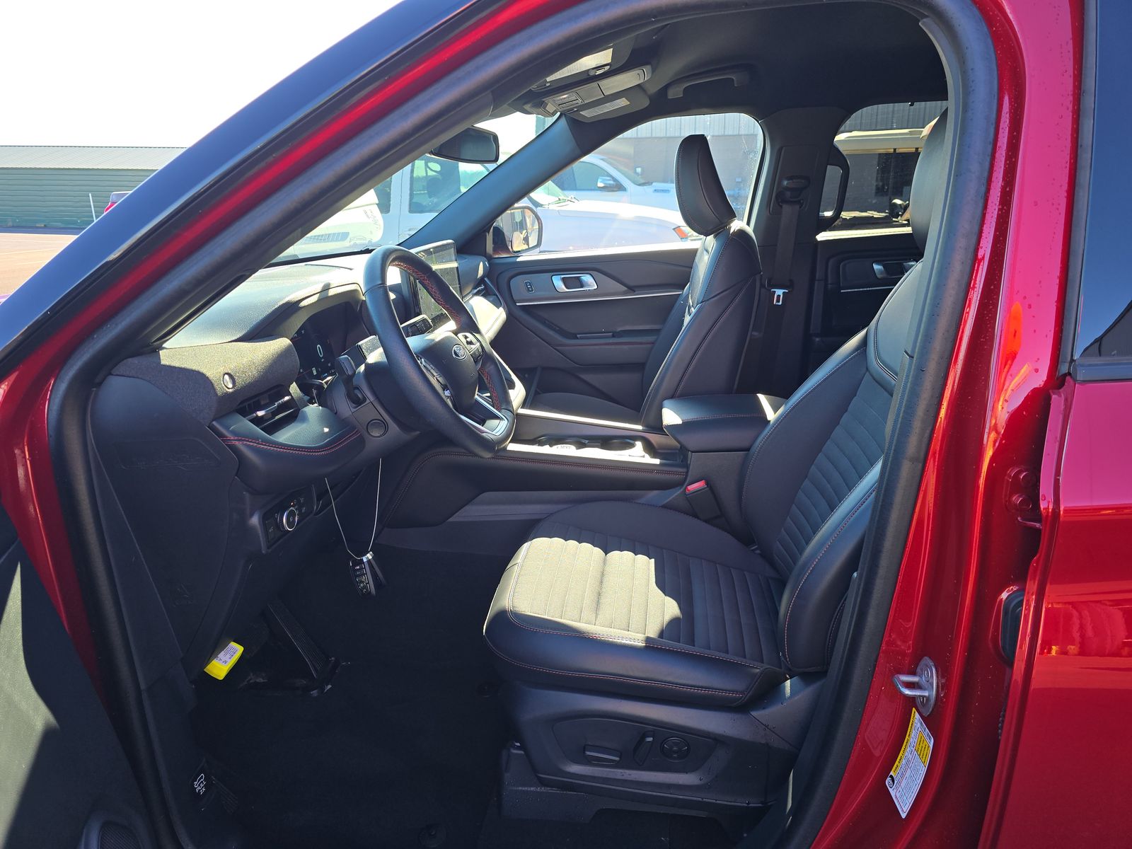 2025 Ford Explorer ST-Line AWD