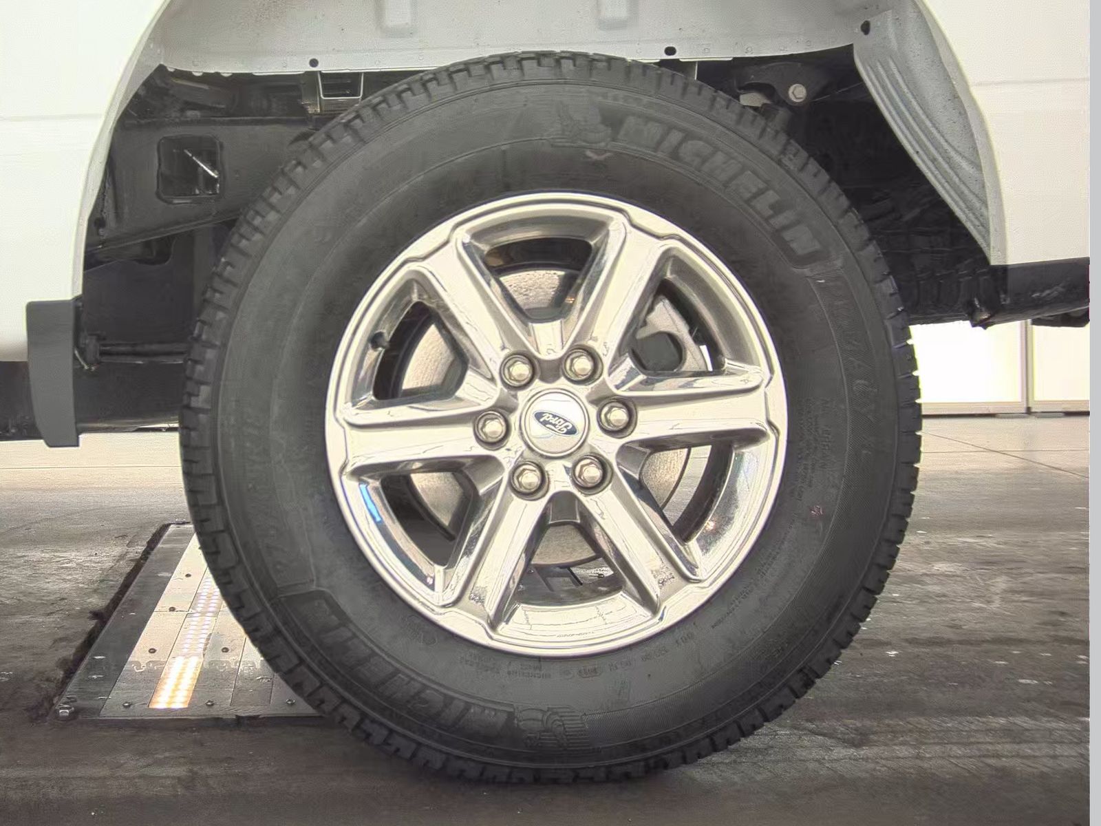 2025 Ford F-150 Hybrid XLT AWD