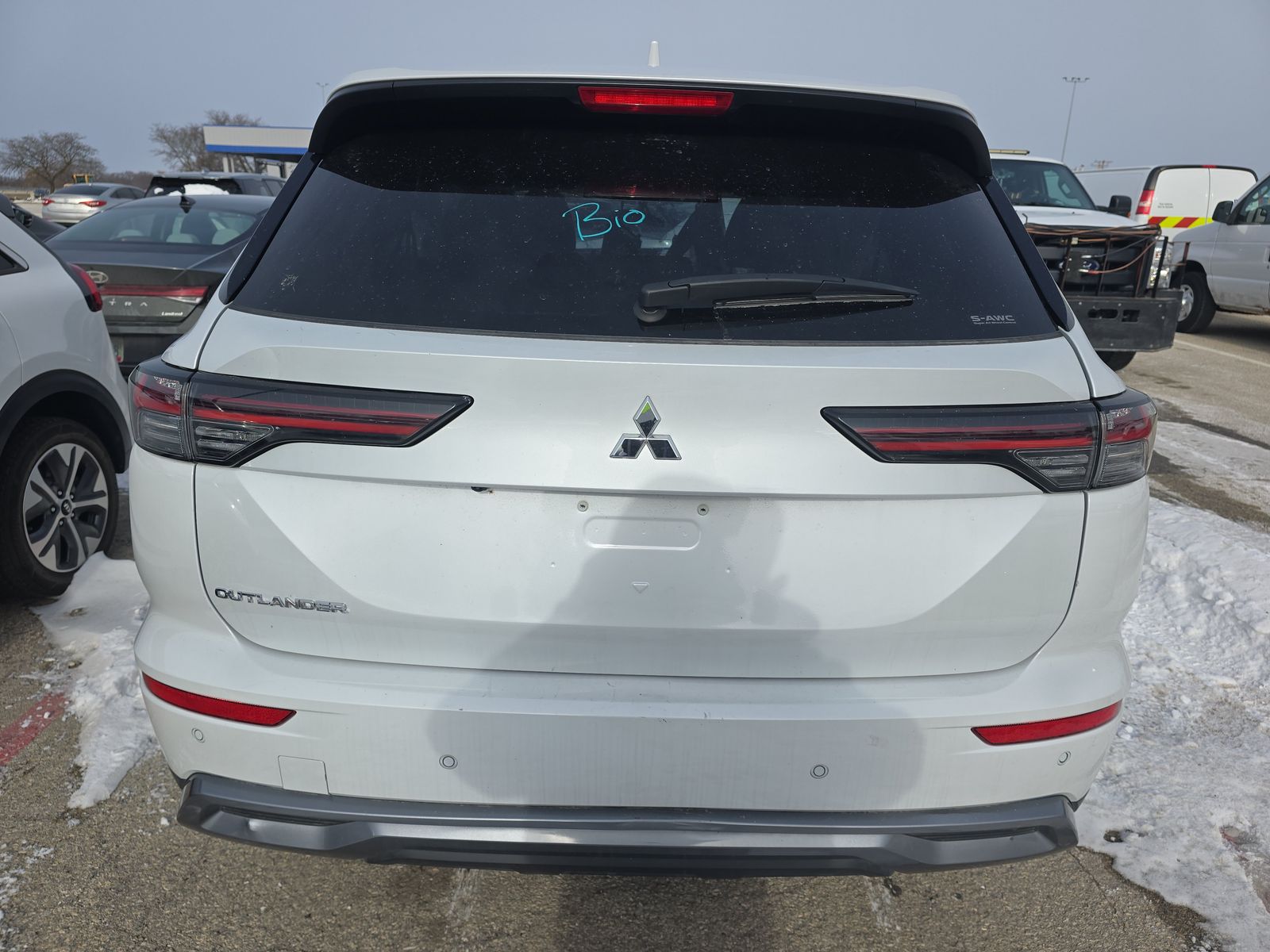 JA4J4VA82SZ020401 | 2025 MITSUBISHI OUTLANDER | История продажи