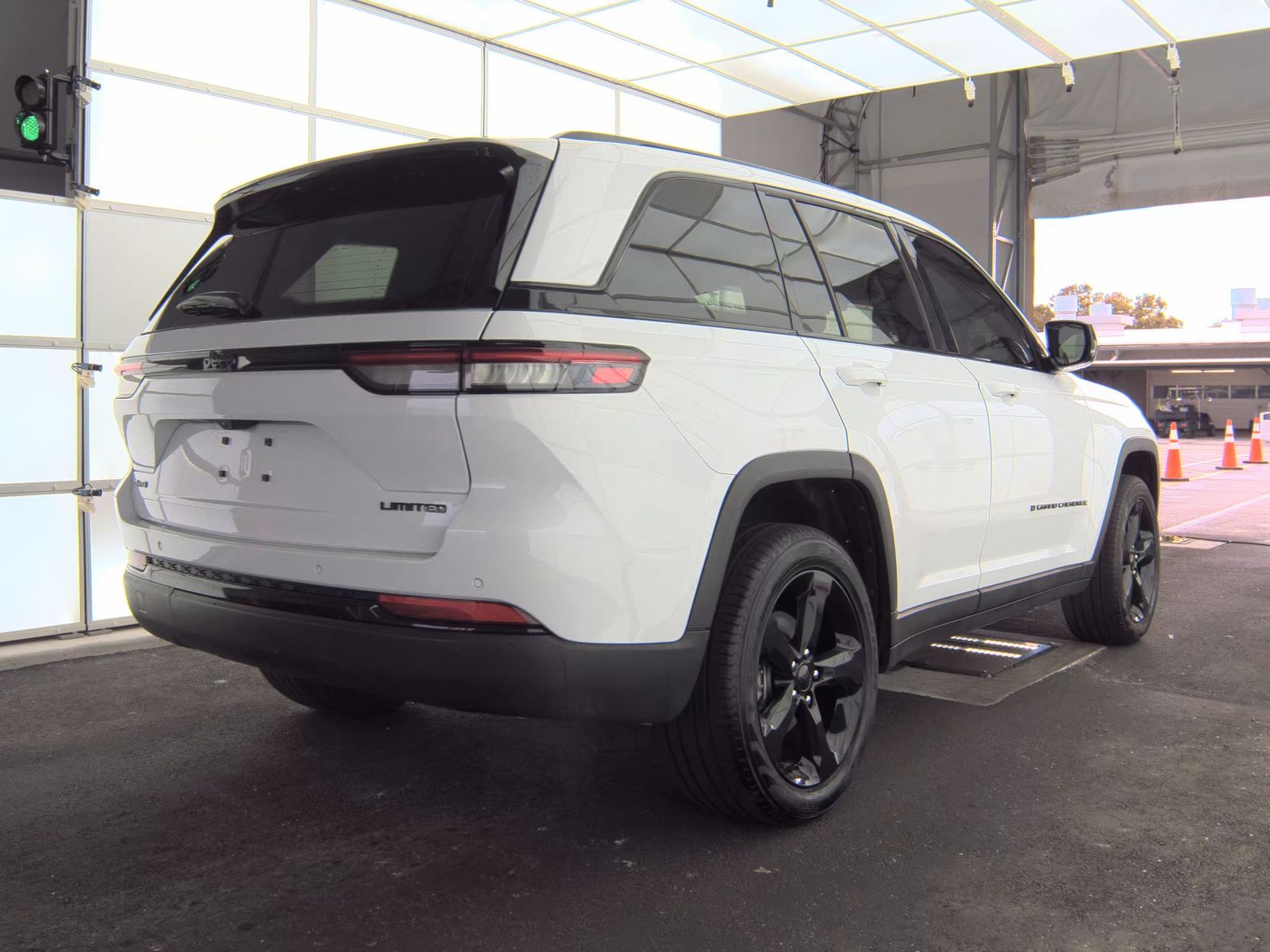 2025 Jeep Grand Cherokee Limited AWD