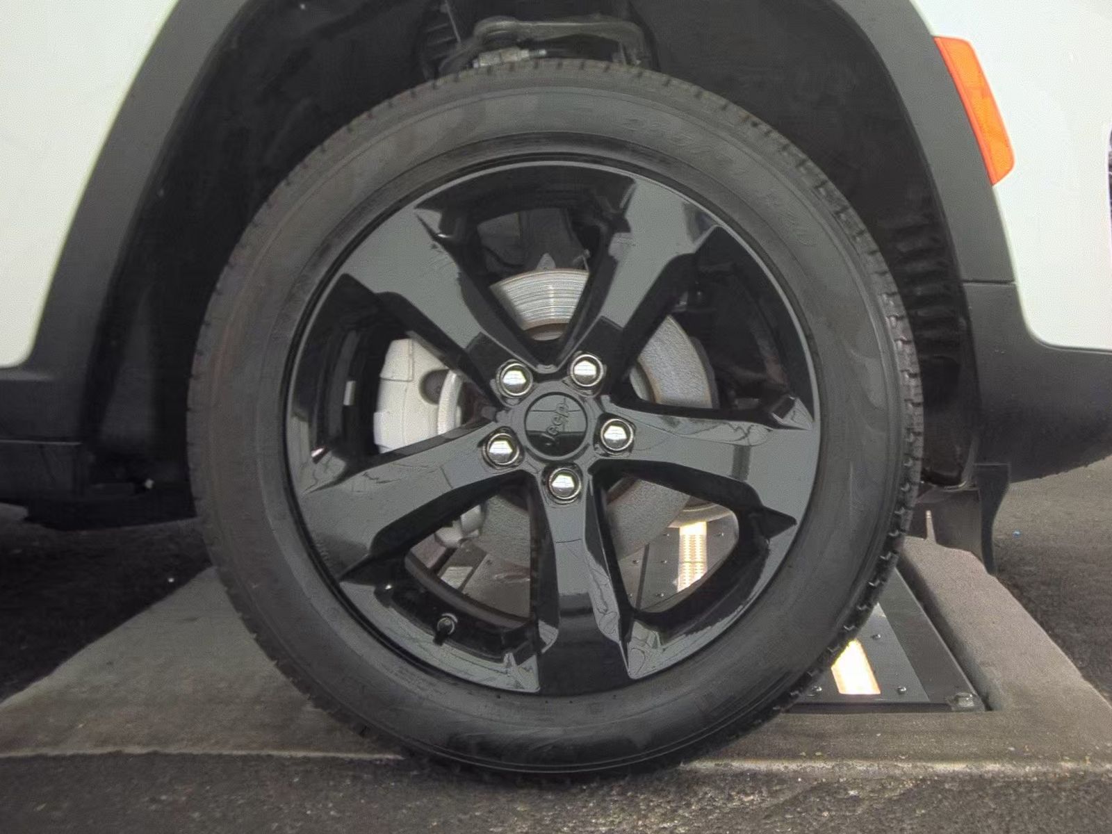 2025 Jeep Grand Cherokee Limited AWD