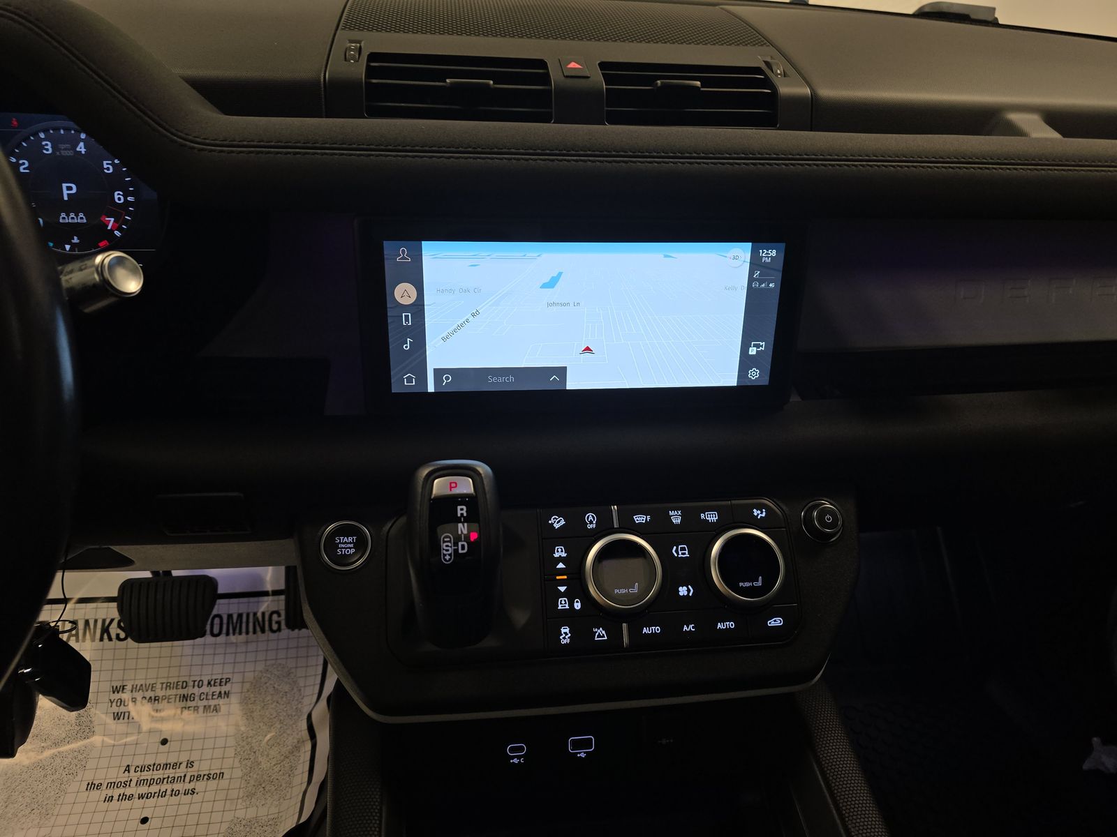 2022 Land Rover Defender 110 X-Dynamic SE AWD