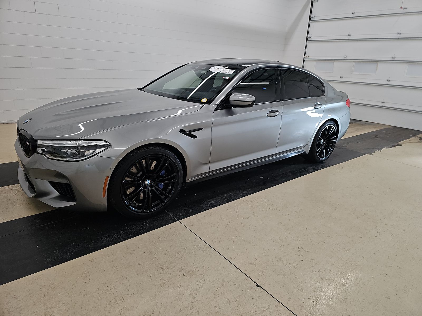 2019 BMW M5 Base's photo