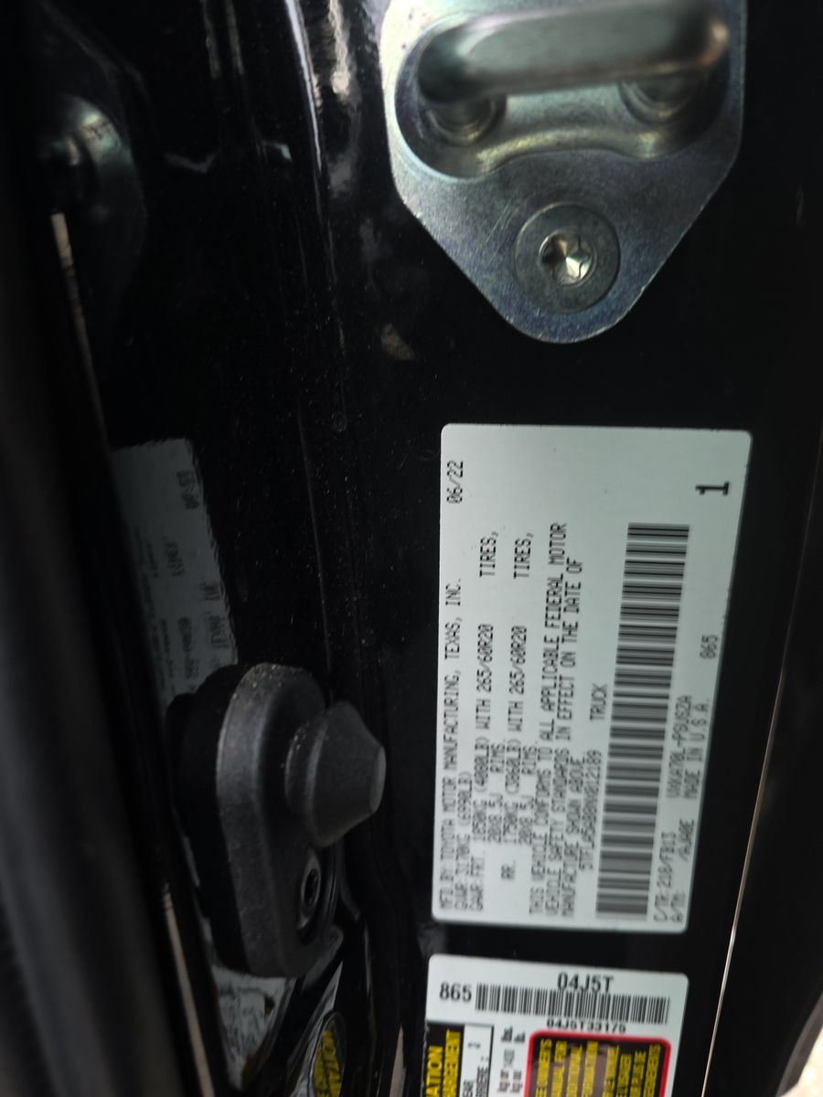 2022 Toyota Tundra SR5 RWD