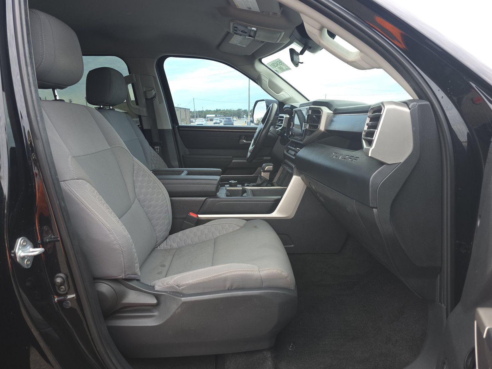 2022 Toyota Tundra SR5 RWD