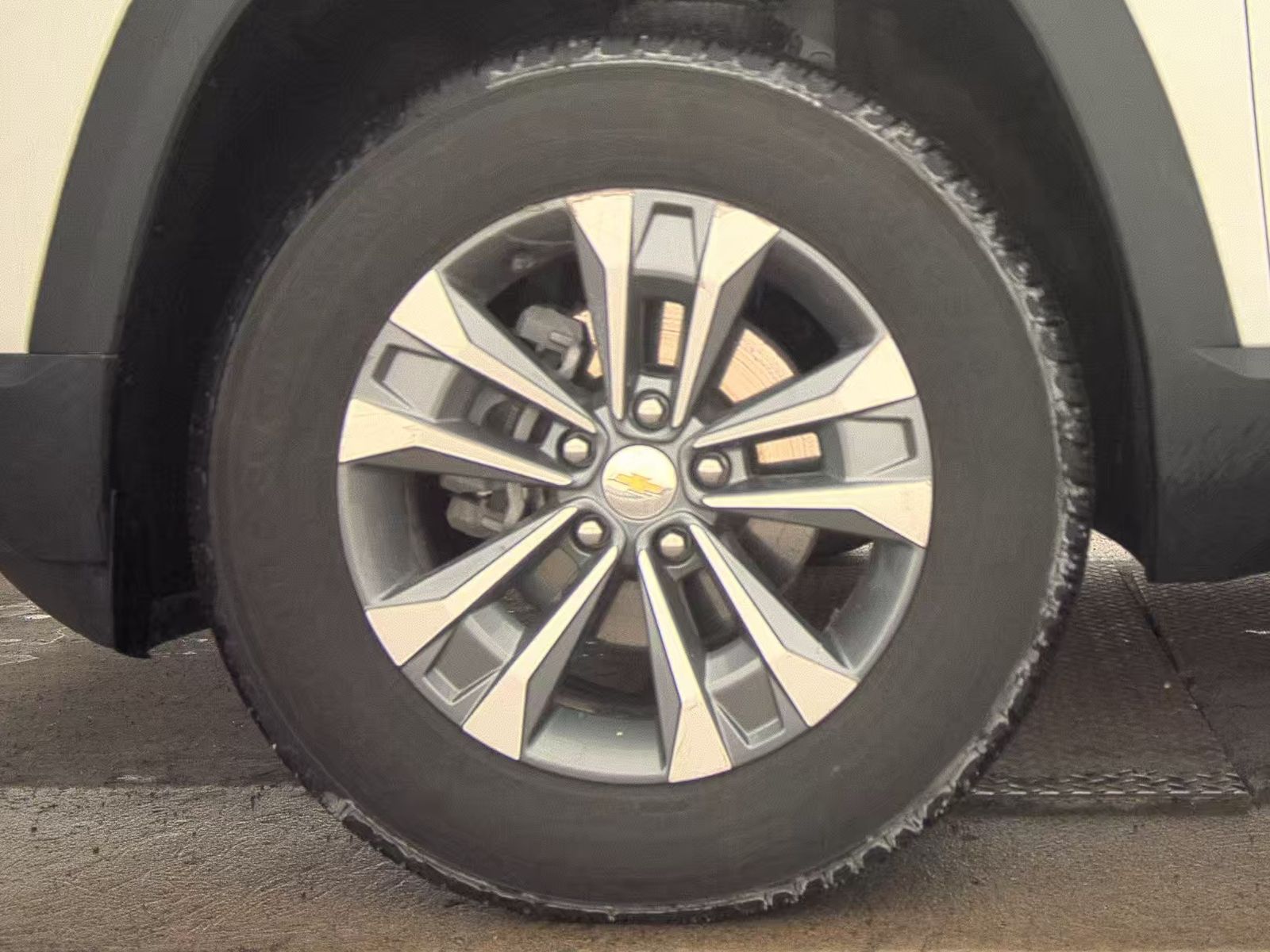 2025 Chevrolet Equinox LT FWD