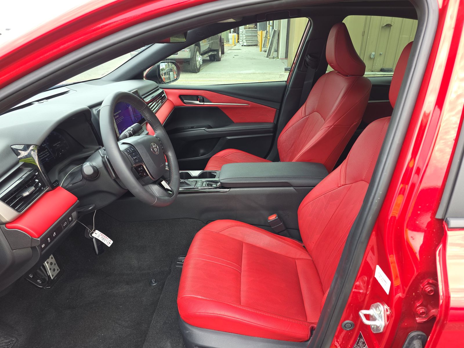 2025 Toyota Camry XSE FWD