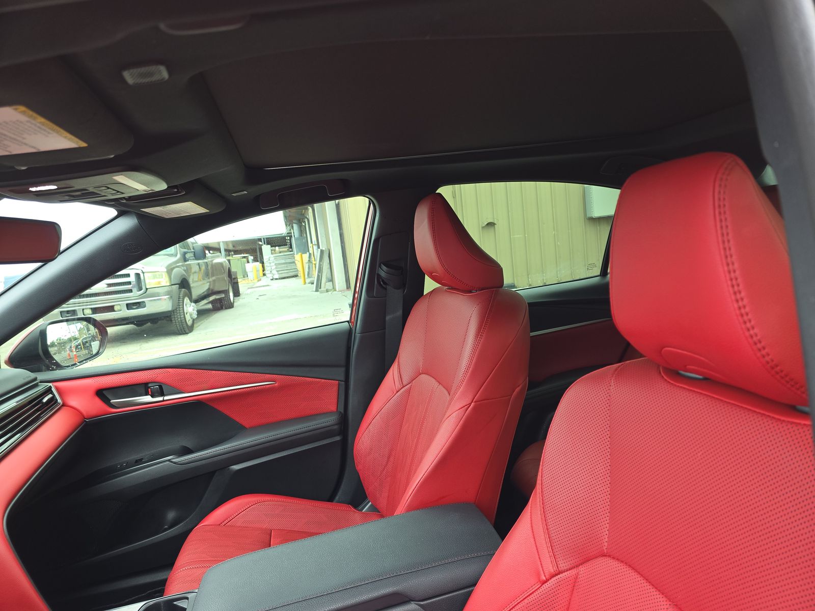 2025 Toyota Camry XSE FWD