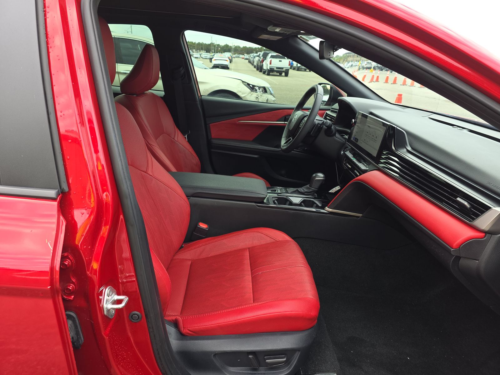 2025 Toyota Camry XSE FWD