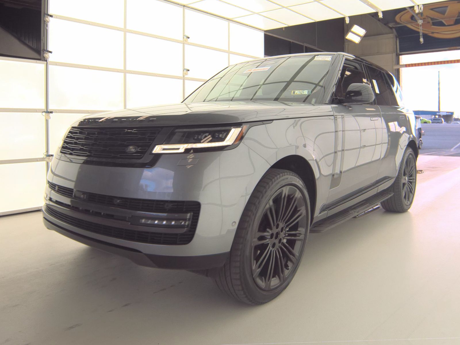 2024 Land Rover Range Rover SE AWD