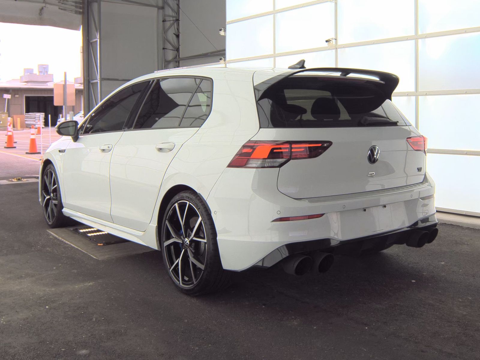 2023 Volkswagen Golf R AWD