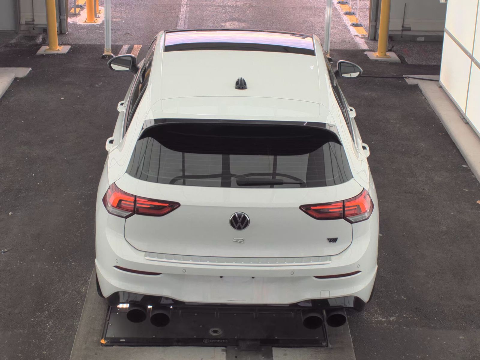 2023 Volkswagen Golf R AWD