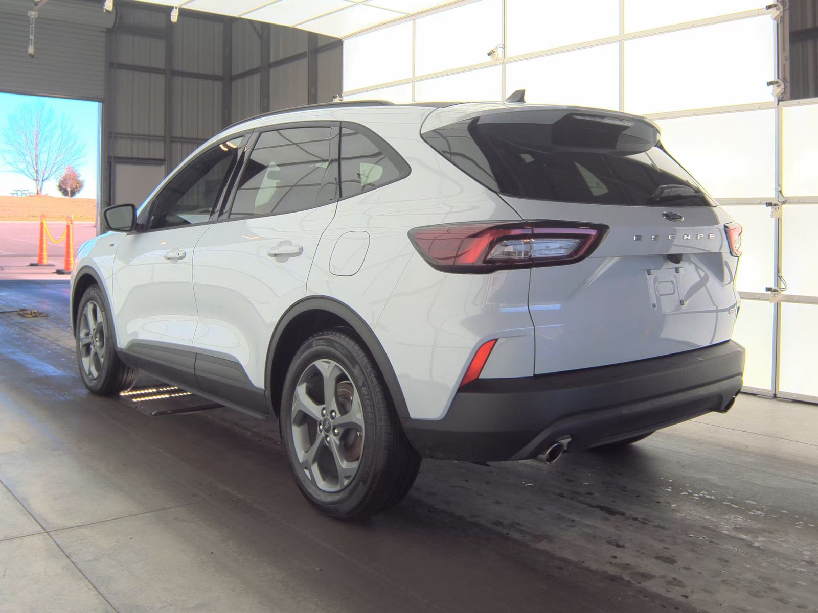 2025 Ford Escape Hybrid ST-Line FWD