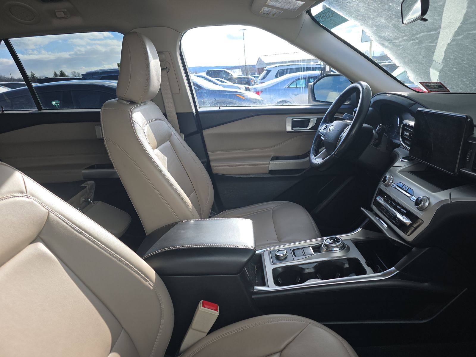 2022 Ford Explorer XLT AWD