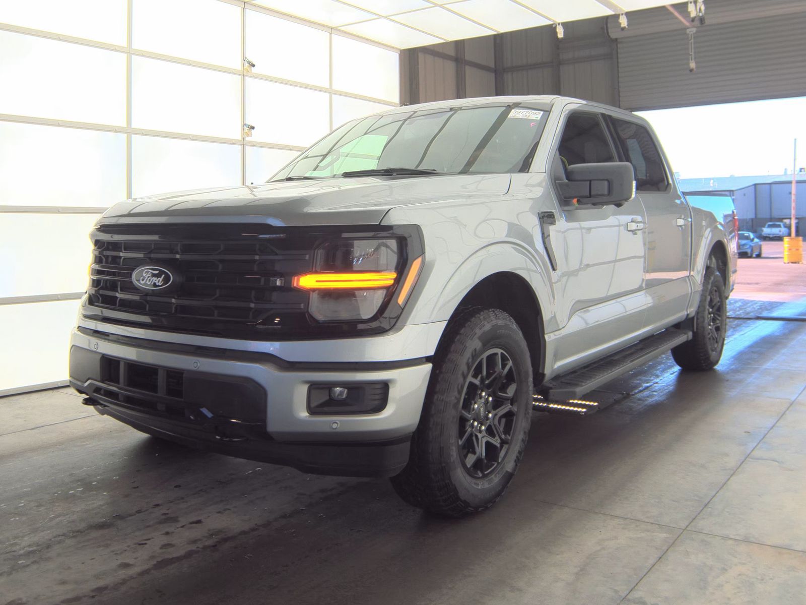 2024 Ford F-150 XLT AWD