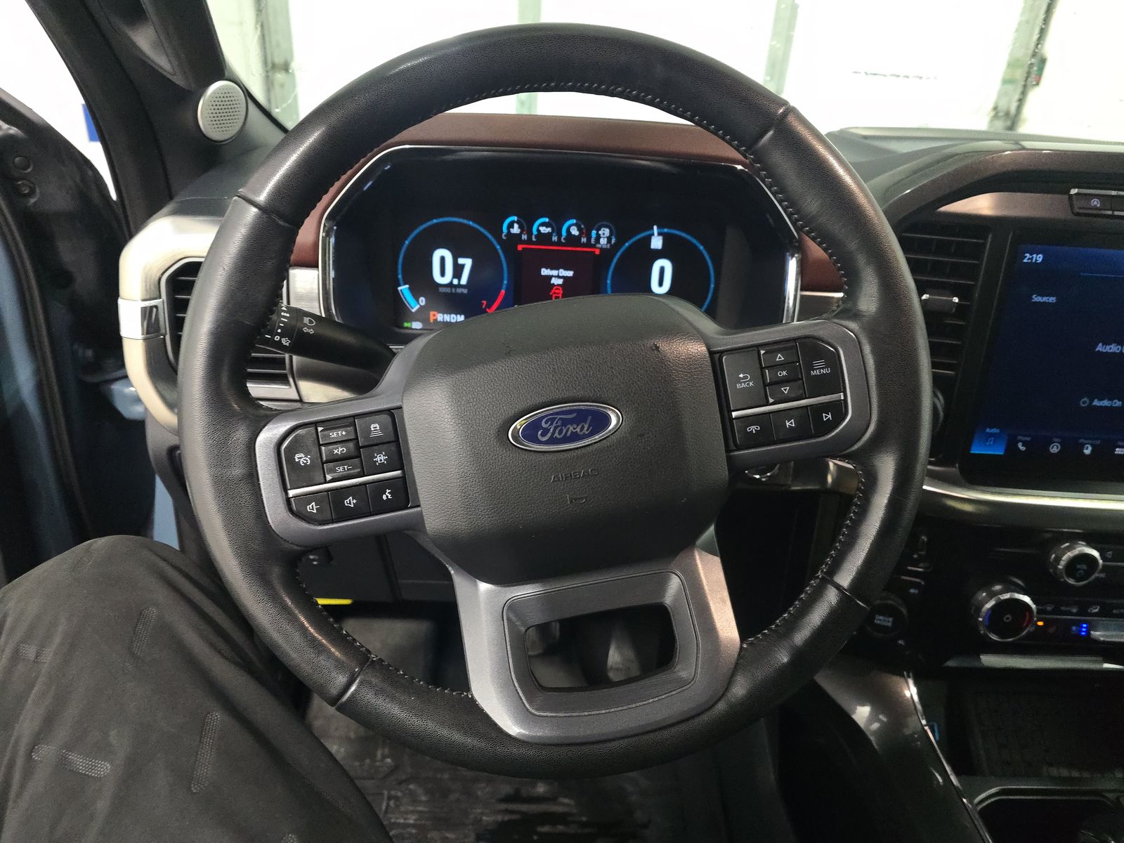 2023 Ford F-150 Lariat AWD