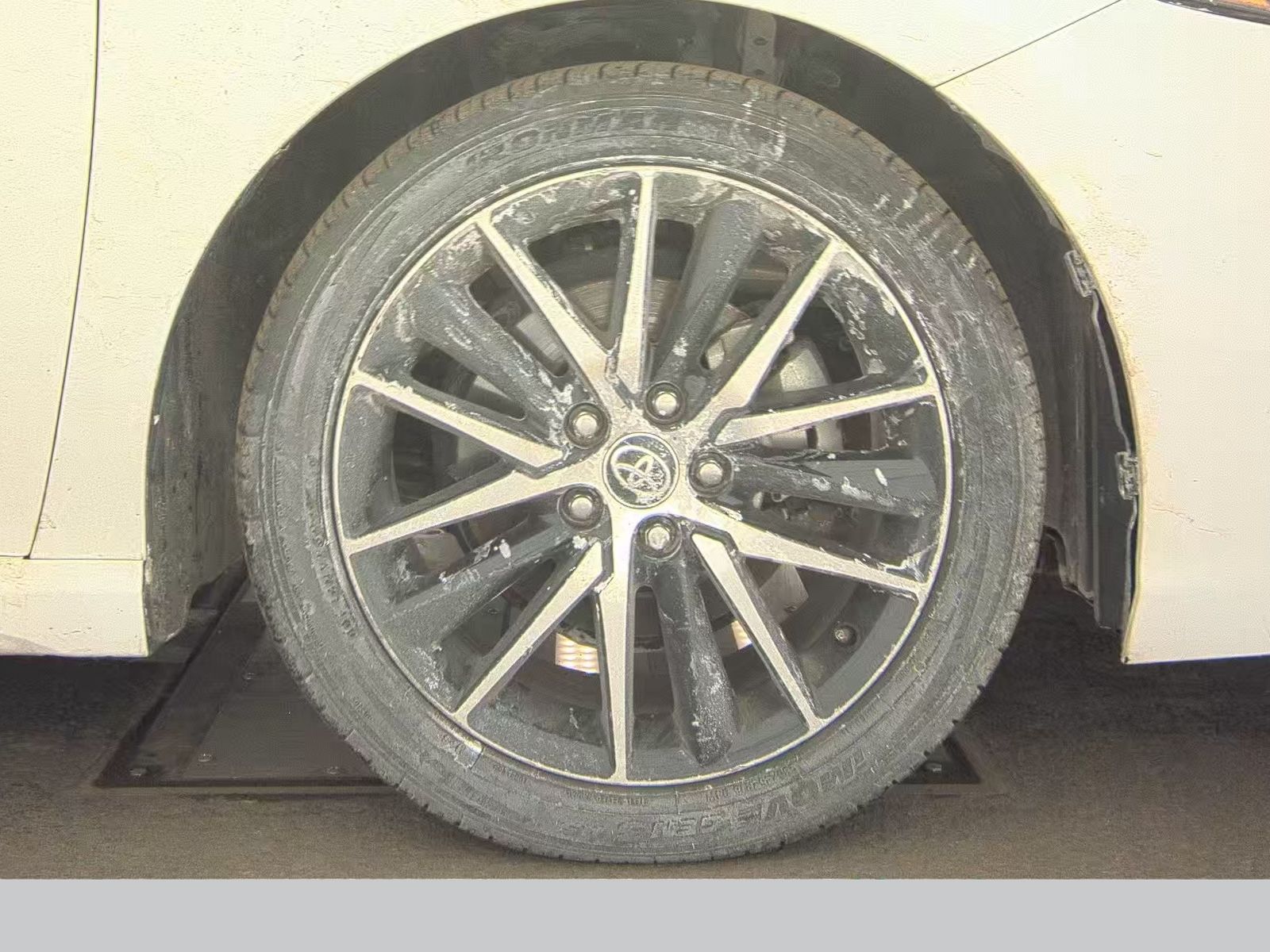 2024 Toyota Camry SE FWD