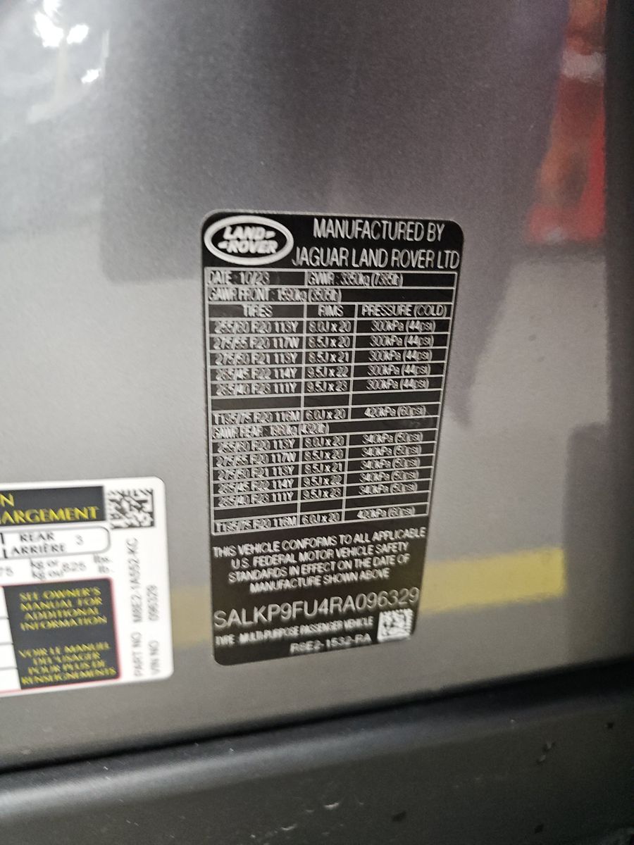 2024 Land Rover Range Rover SE AWD