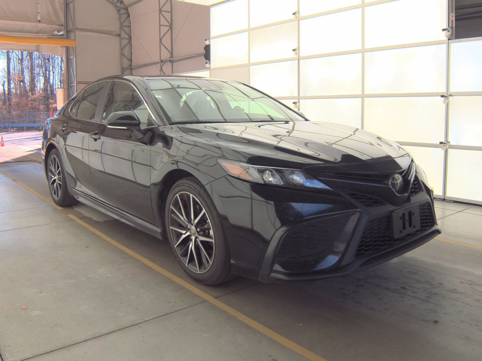 2024 Toyota Camry SE FWD