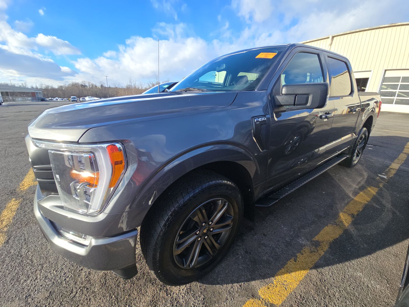 2022 Ford F-150 XLT AWD