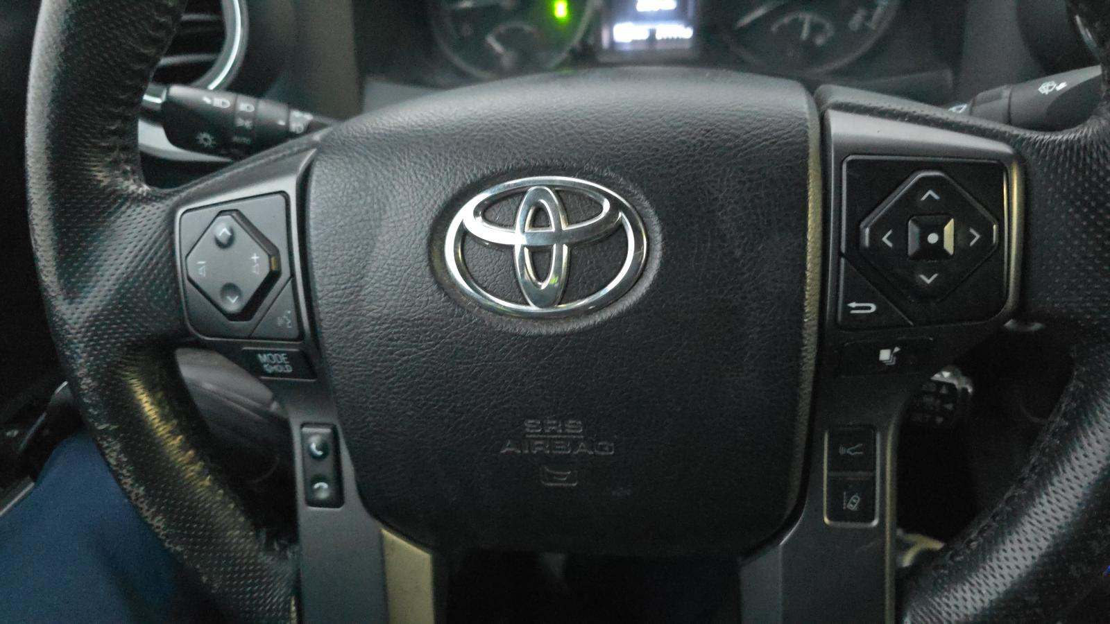 2022 Toyota Tacoma TRD Off-Road AWD