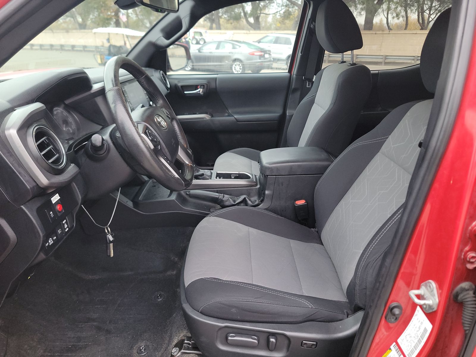 2022 Toyota Tacoma TRD Off-Road AWD