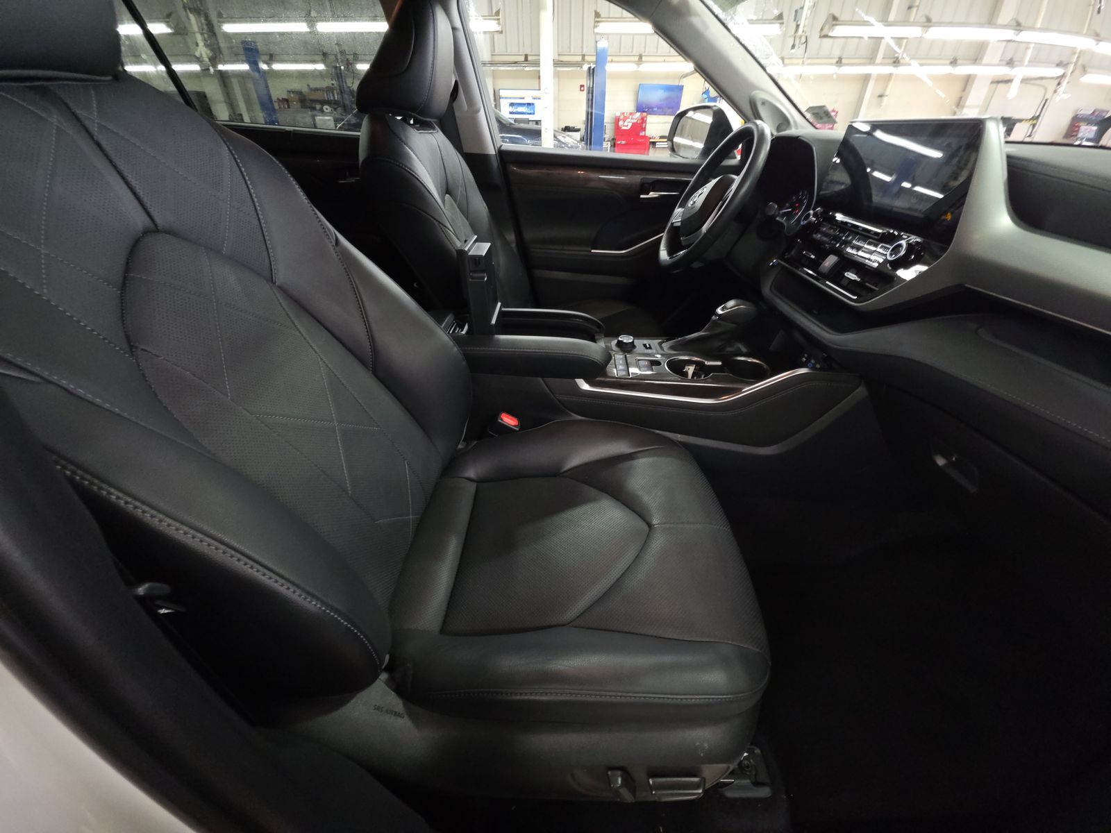 2022 Toyota Highlander Platinum AWD