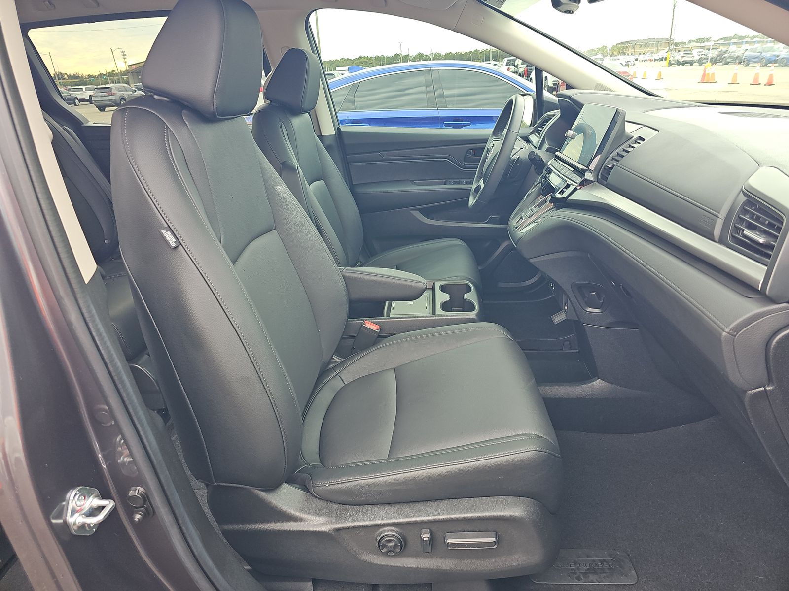 2025 Honda Odyssey EX-L FWD