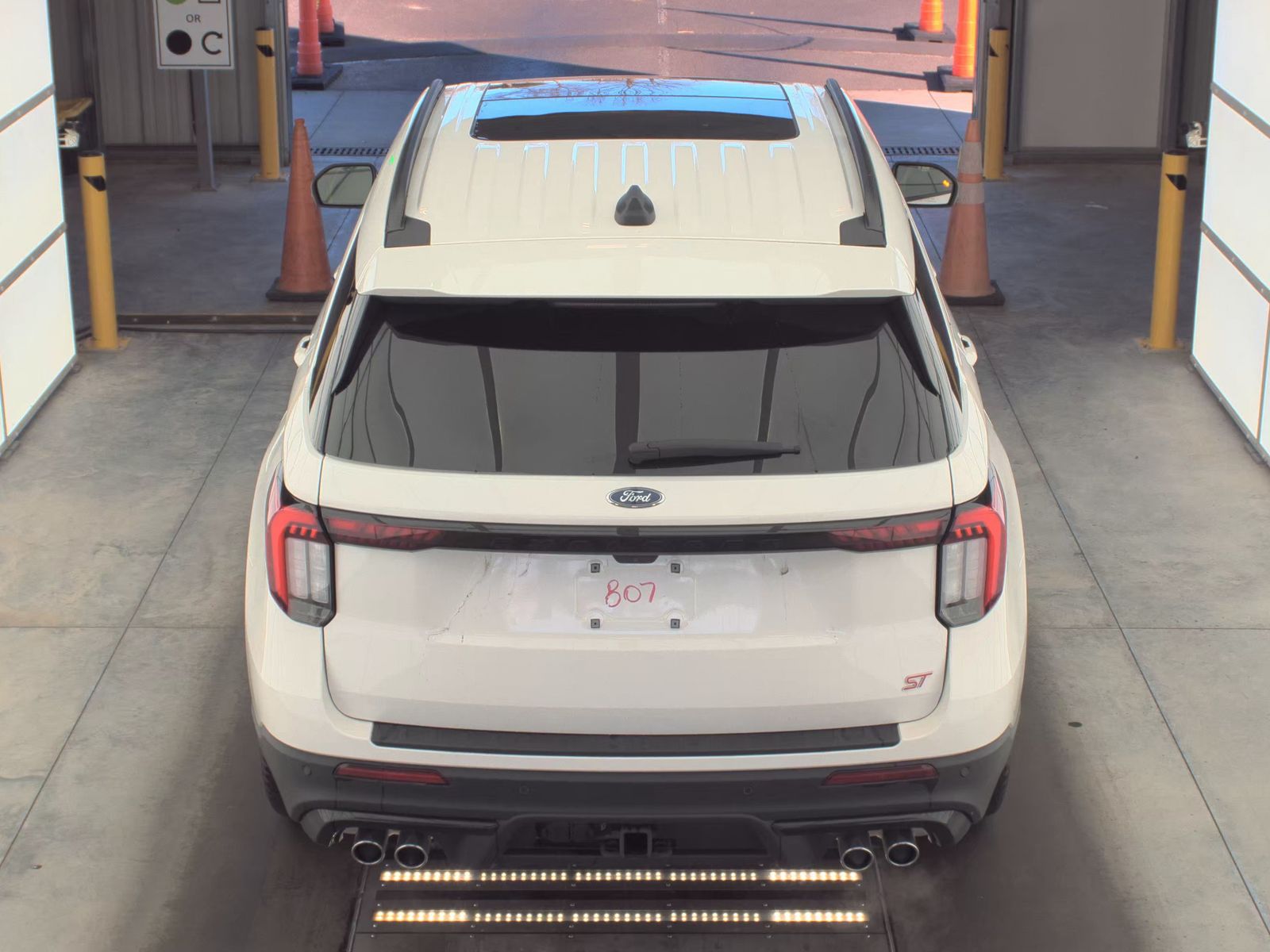 2025 Ford Explorer ST AWD