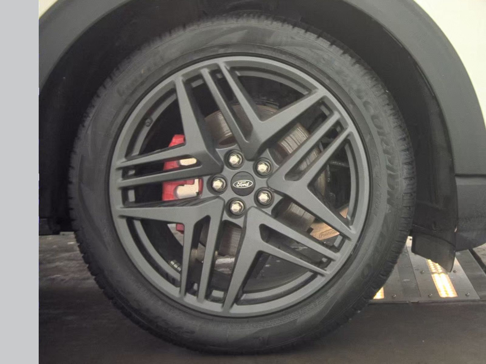 2025 Ford Explorer ST AWD