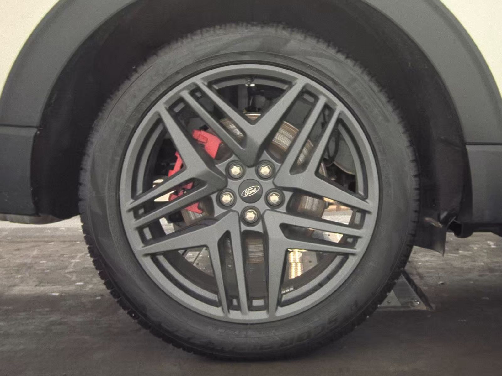 2025 Ford Explorer ST AWD