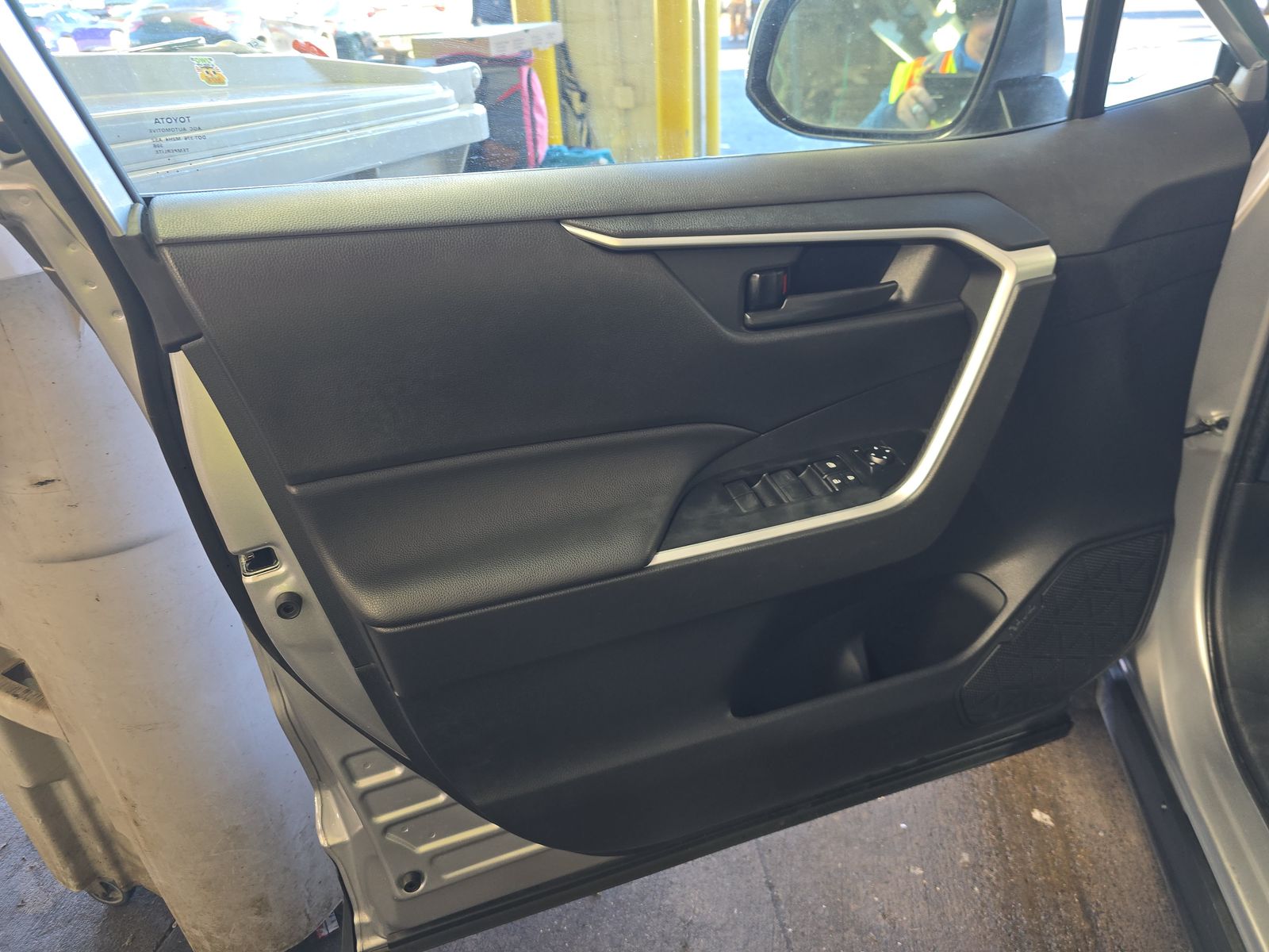 2024 Toyota RAV4 Hybrid LE AWD