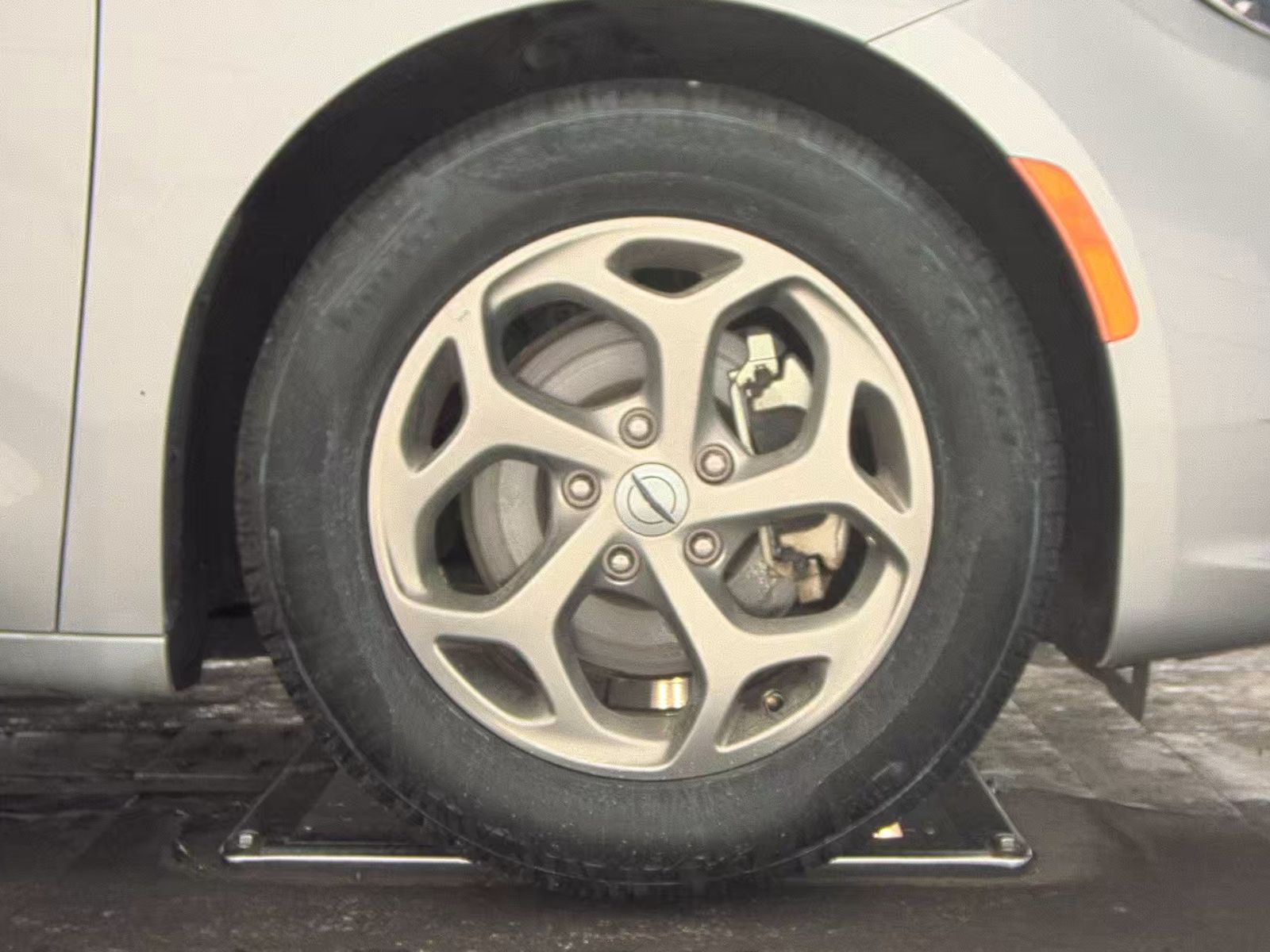 2024 Chrysler Pacifica Limited FWD