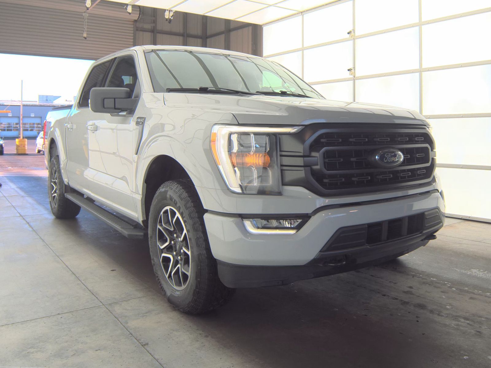 2023 Ford F-150 XLT AWD