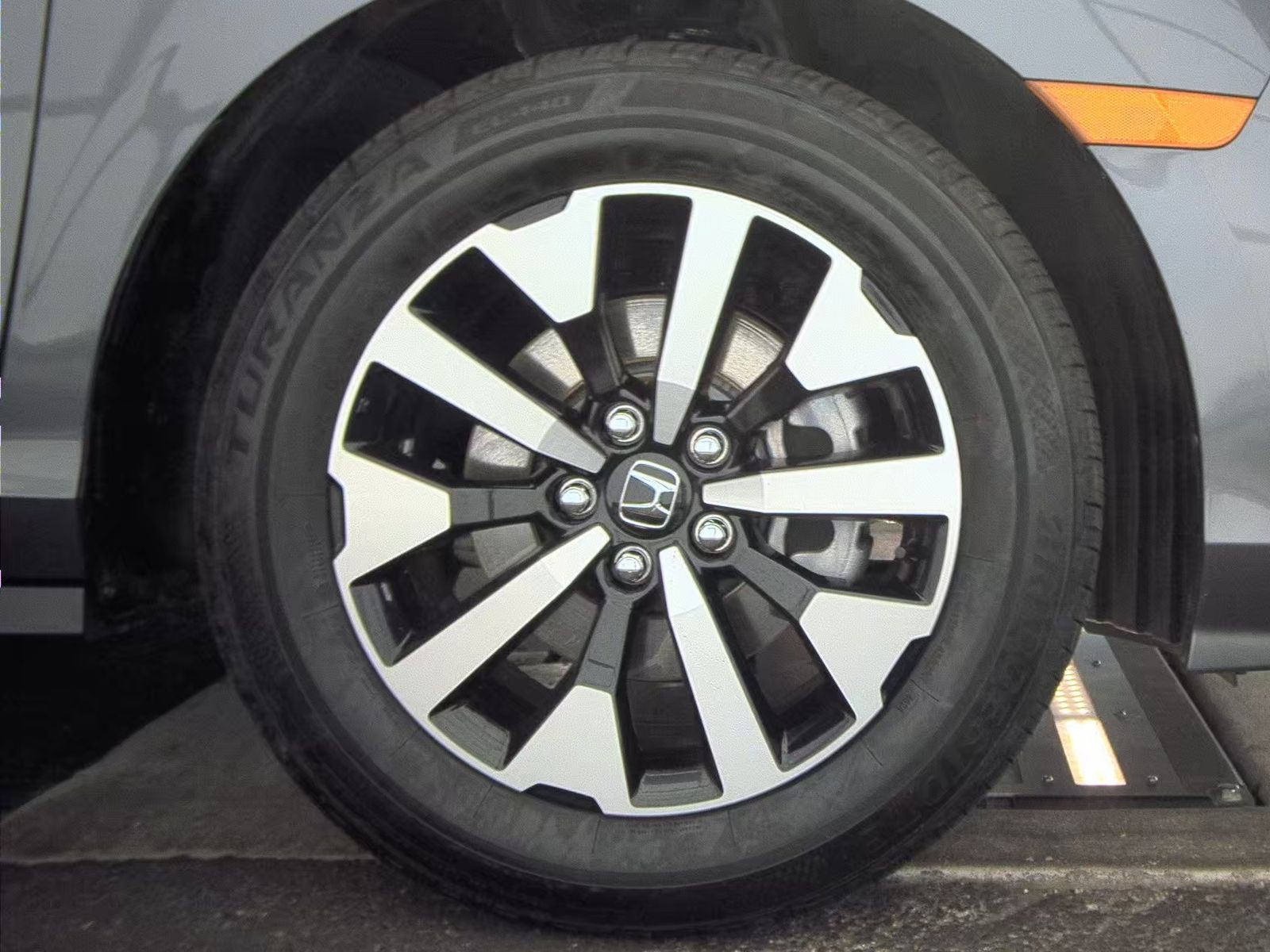 2025 Honda Odyssey EX-L FWD