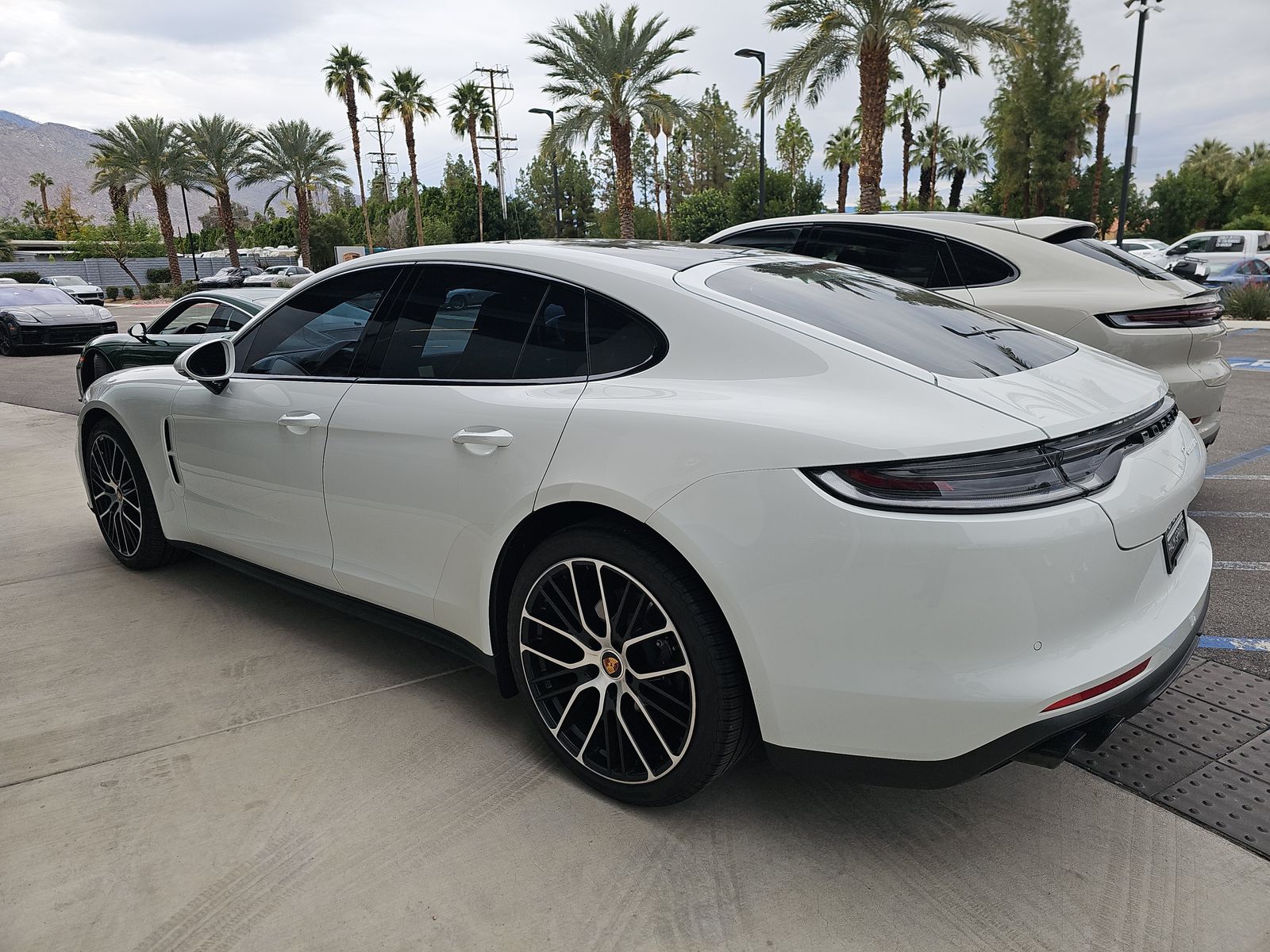 2023 Porsche Panamera Platinum Edition RWD