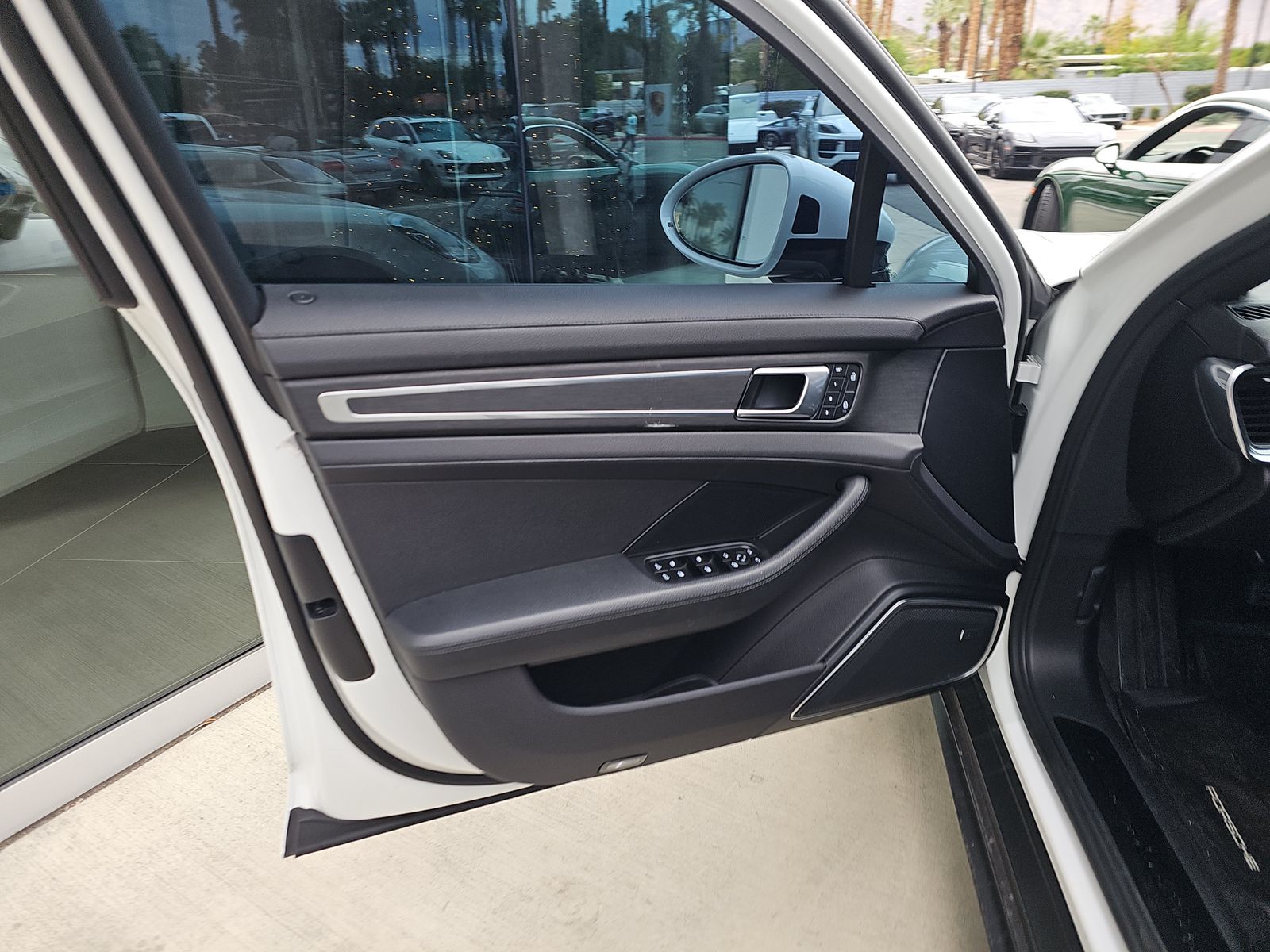 2023 Porsche Panamera Platinum Edition RWD