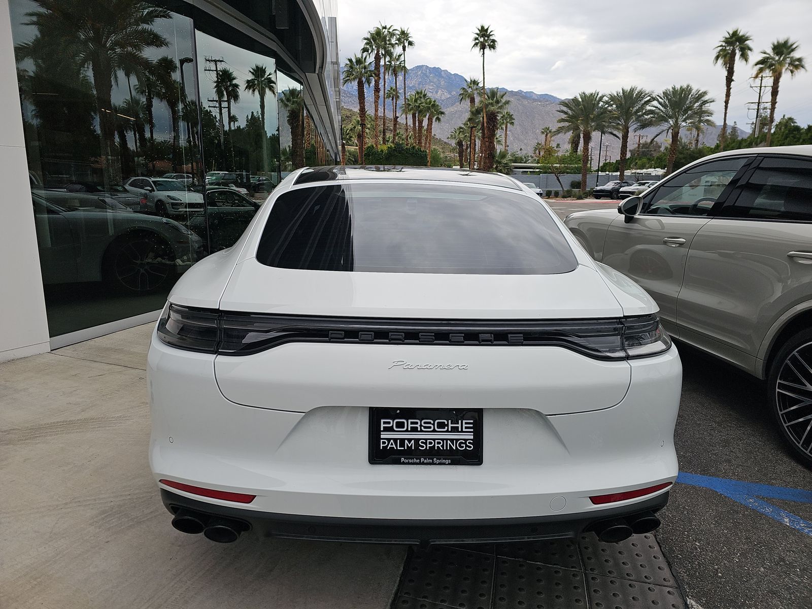 2023 Porsche Panamera Platinum Edition RWD