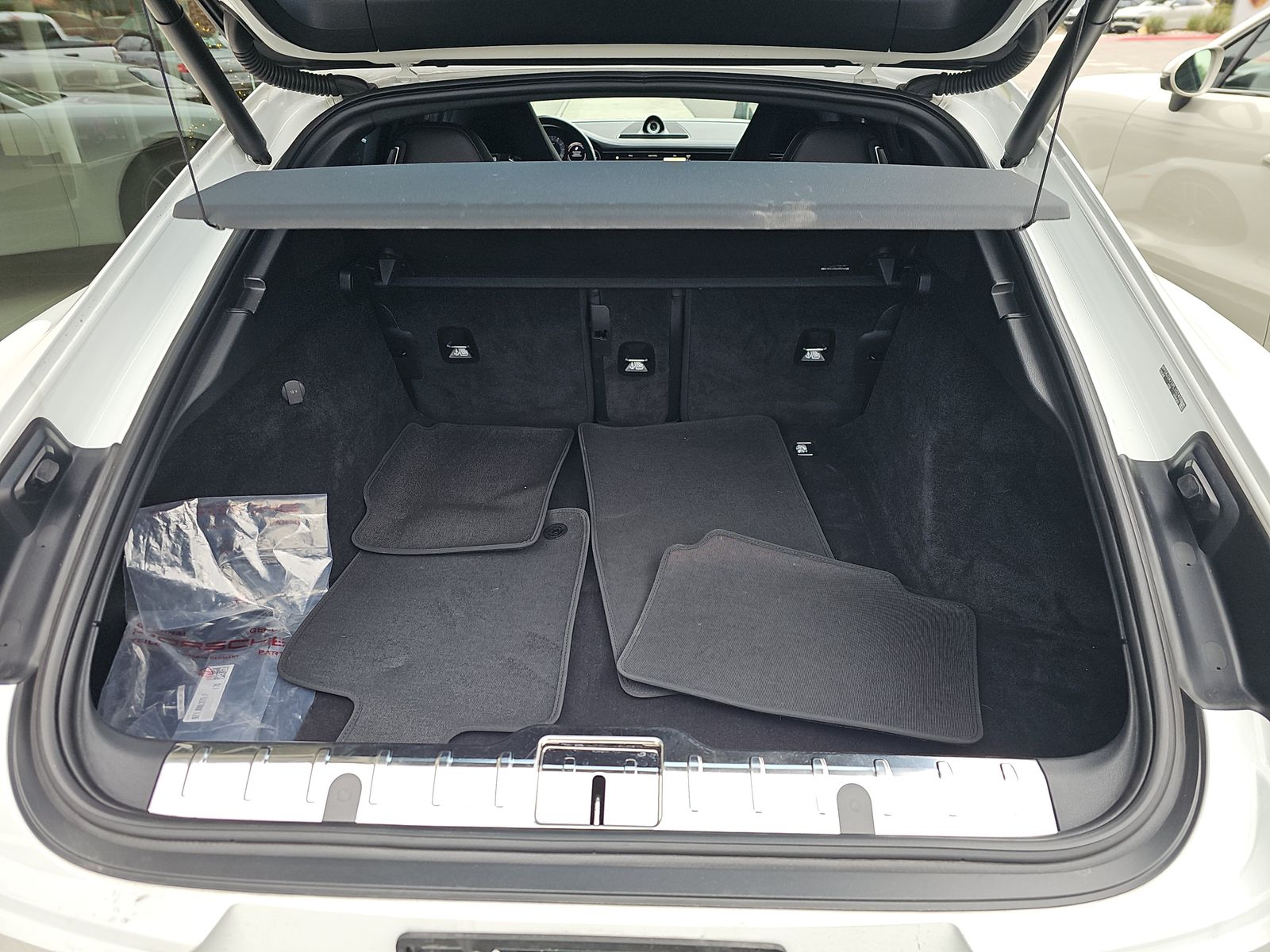 2023 Porsche Panamera Platinum Edition RWD