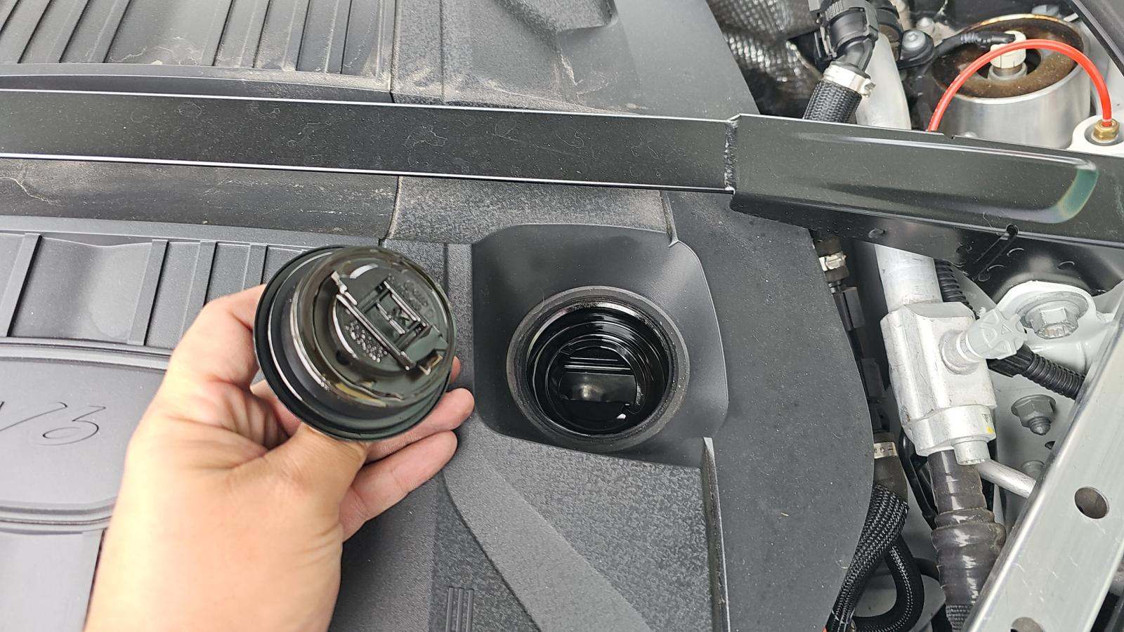 2023 Porsche Panamera Platinum Edition RWD