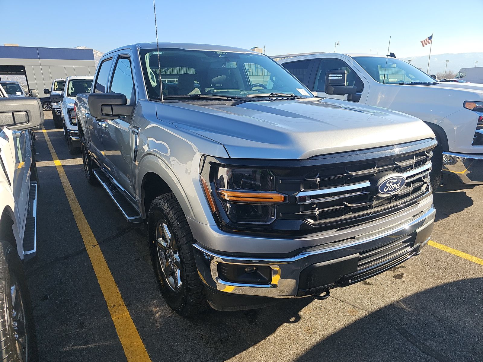 2024 Ford F-150 XLT AWD