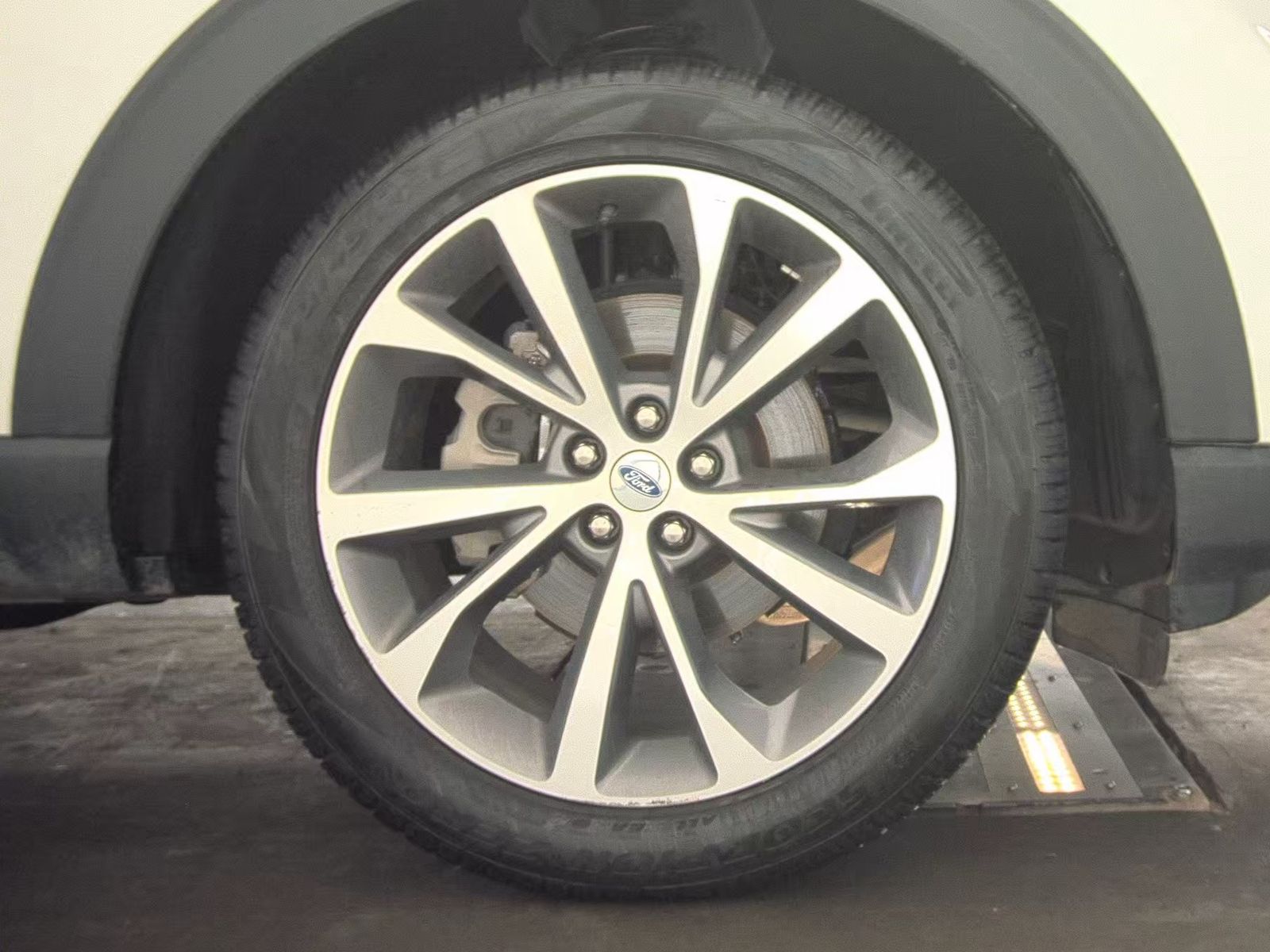 2025 Ford Explorer Platinum RWD