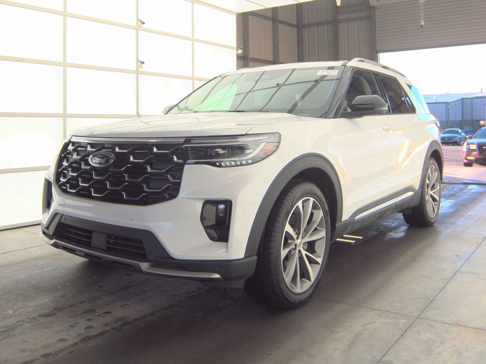 2025 Ford Explorer Platinum RWD