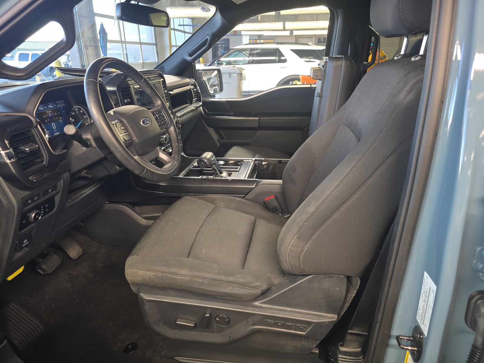 2023 Ford F-150 XLT AWD